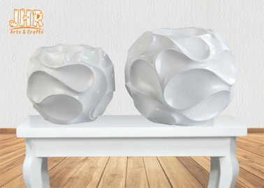 家の結婚式の古典的なガラス繊維の植木鉢の波状パターン光沢のある白