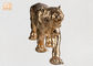 大きい金は動物の置物のトラの彫刻のテーブルの彫像Polyresinの葉が出ました